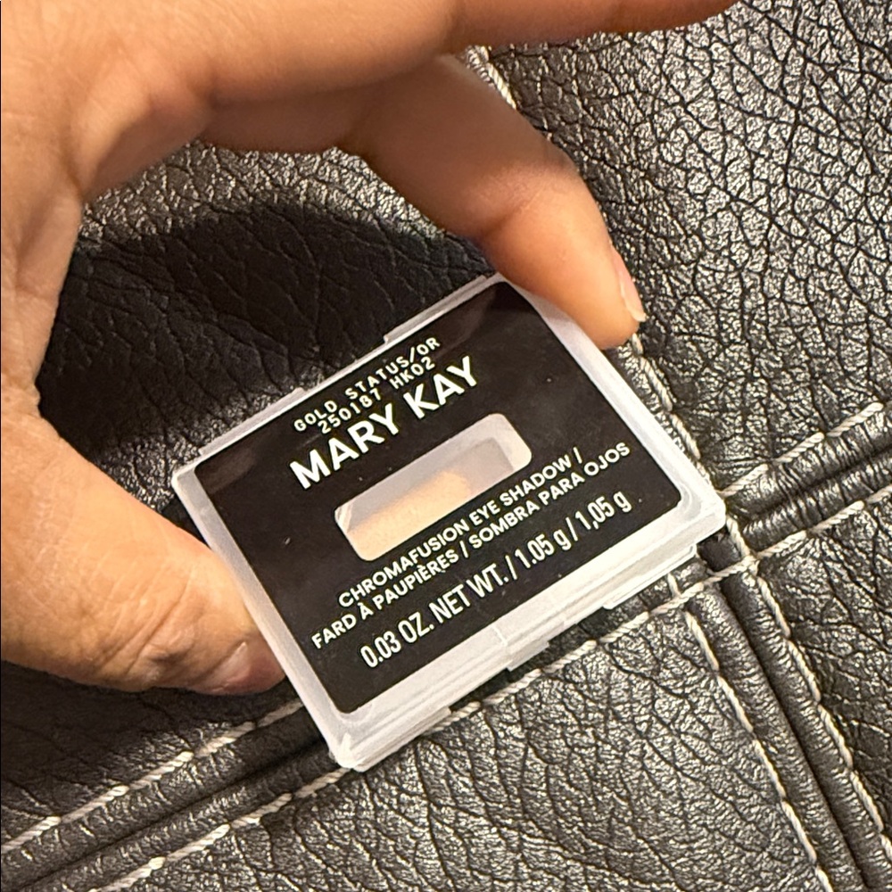 Mary Kay Chromafusion Eye Shadow - Gold status